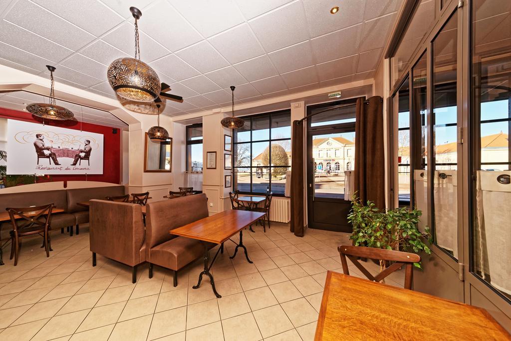 Contact Hotel Du Commerce Et Son Restaurant Cote A Cote Autun Εξωτερικό φωτογραφία